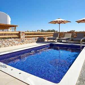 King Master Suite Pool